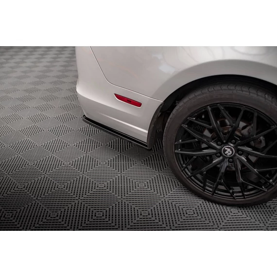 Set of Splitters Ford Mustang Mk5 Facelift