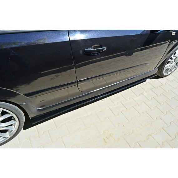 Oldalsó szoknyák Diffúzorok OPEL ASTRA H (FOR OPC / VXR)