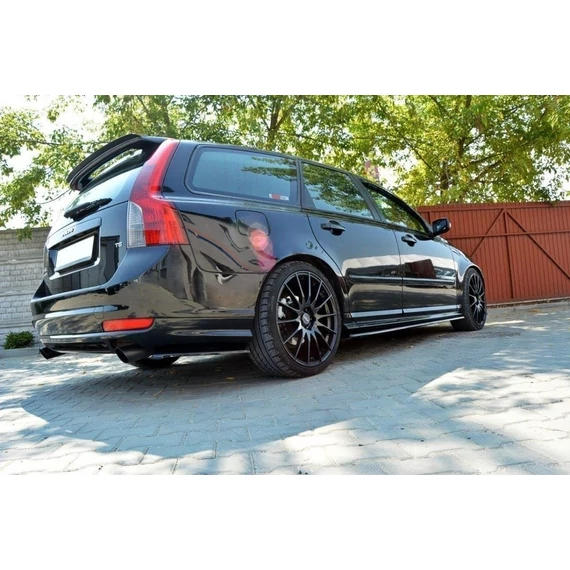 Oldalsó szoknyák Diffúzorok VOLVO V50F R-DESIGN