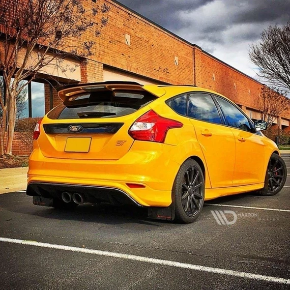 Hátsó Diffúzorok Ford Focus ST Mk3 (RS Look)