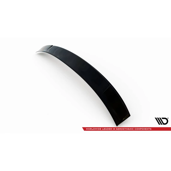 The extension of the rear window Volkswagen Arteon R-Line