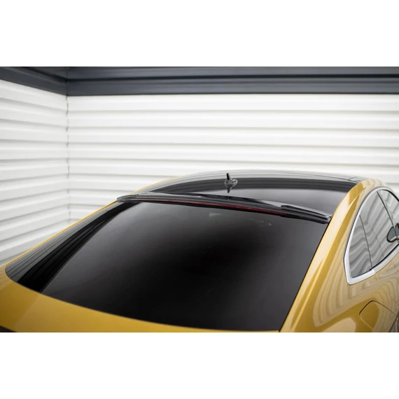 The extension of the rear window Volkswagen Arteon R-Line