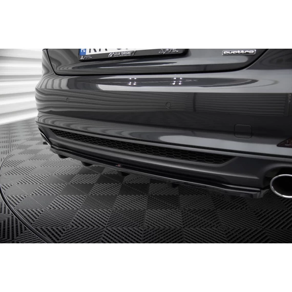 Központi Hátsó SPLITTER Audi A5 F5 S-Line (with vertical bars)