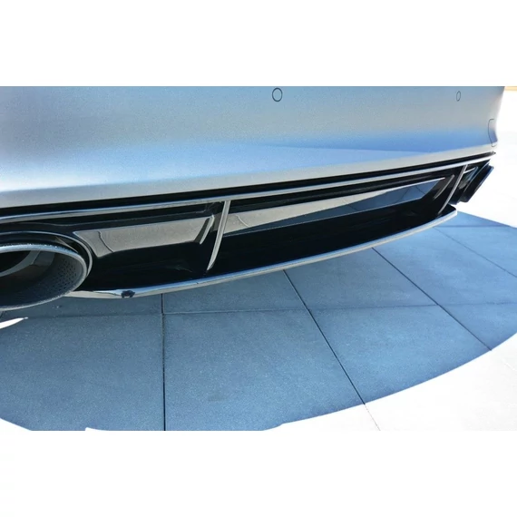 Központi Hátsó SPLITTER Audi RS7 Facelift