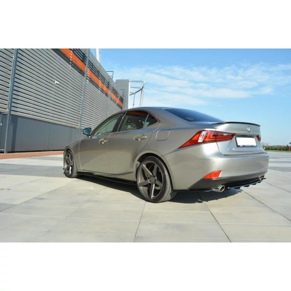 Központi Hátsó SPLITTER Lexus IS Mk3 T (with vertical bars)
