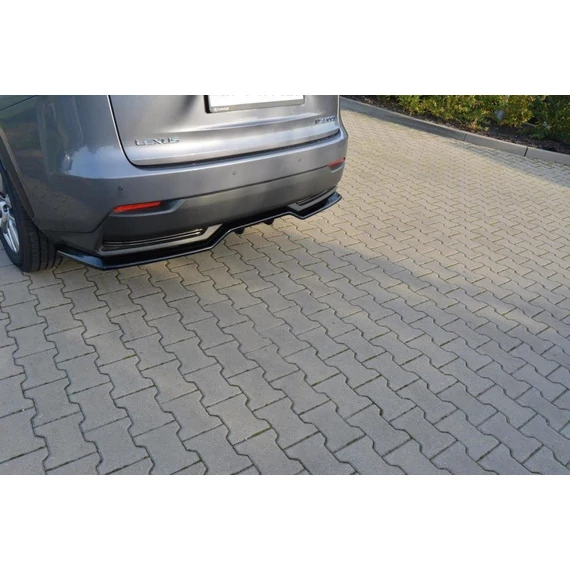 Központi Hátsó SPLITTER Lexus NX Mk1 H (with vertical bars)