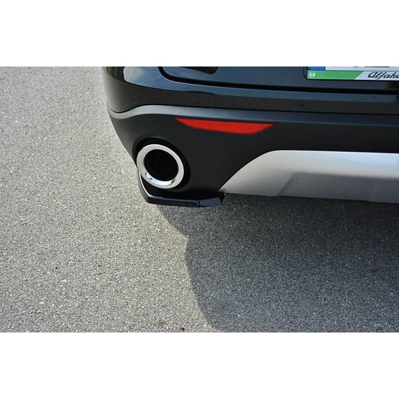 Hátsó Oldalsó Splitter Alfa Romeo Stelvio