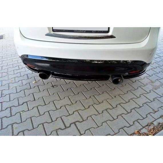 Központi Hátsó SPLITTER INFINITI QX70