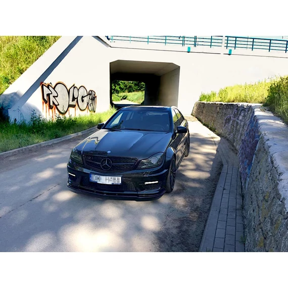 Oldalsó szoknyák Diffúzorok MERCEDES-BENZ AMG C63 W204 FACELIFT