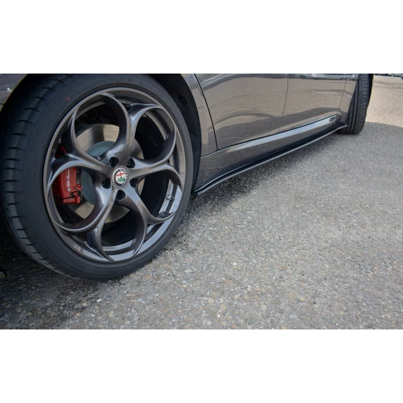 Oldalsó szoknyák Diffúzorok ALFA ROMEO GIULIA VELOCE