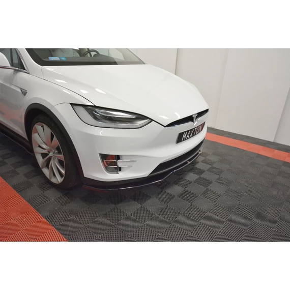 Első Splitter V.2 TESLA MODEL X
