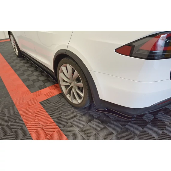 Hátsó Oldalsó Splitter V.1 TESLA MODEL X