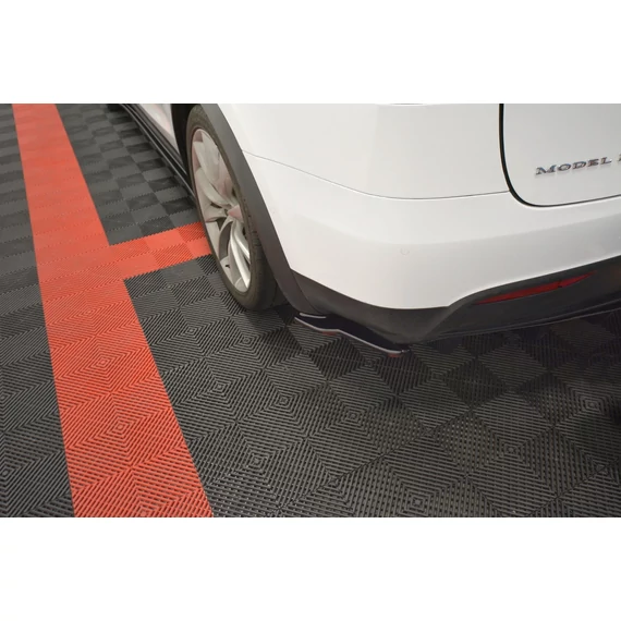 Hátsó Oldalsó Splitter V.2 TESLA MODEL X