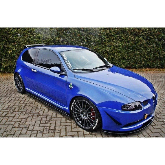 Oldalsó szoknyák Diffúzorok ALFA ROMEO 147 GTA