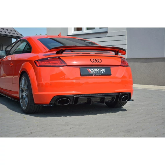 Hátsó Diffúzorok Audi TT RS 8S