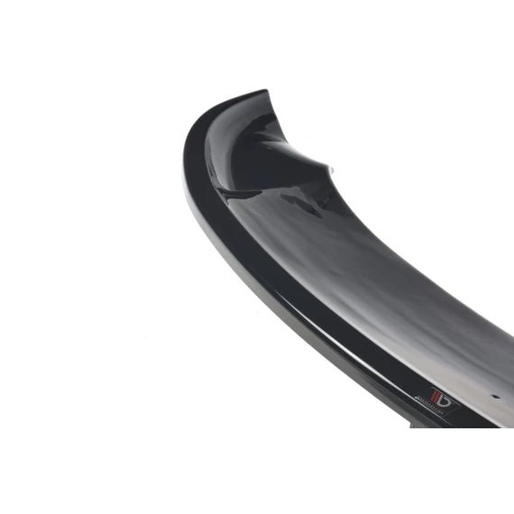 Első Splitter Tesla Model 3