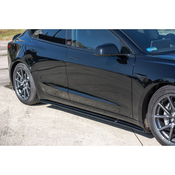 Oldalsó szoknyák Diffúzorok Tesla Model 3