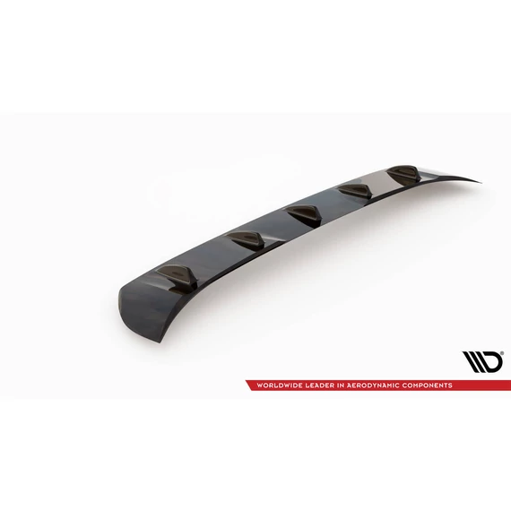 The extension of the rear window Toyota Supra Mk5