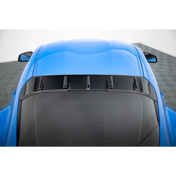 The extension of the rear window Toyota Supra Mk5