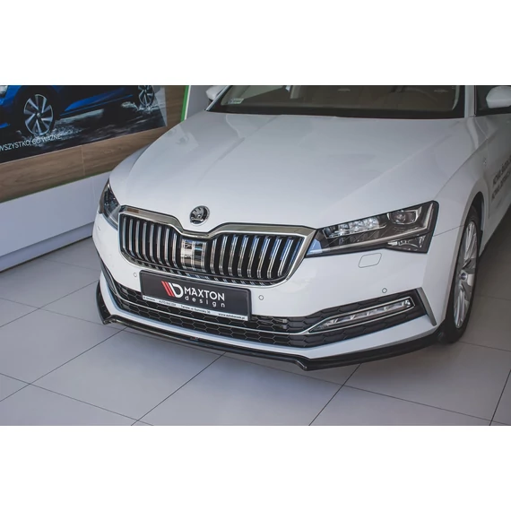 Első Splitter V.1 Skoda Superb Mk3 FL