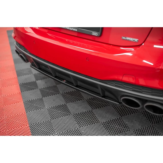Központi Hátsó Splitter Audi S7 C8