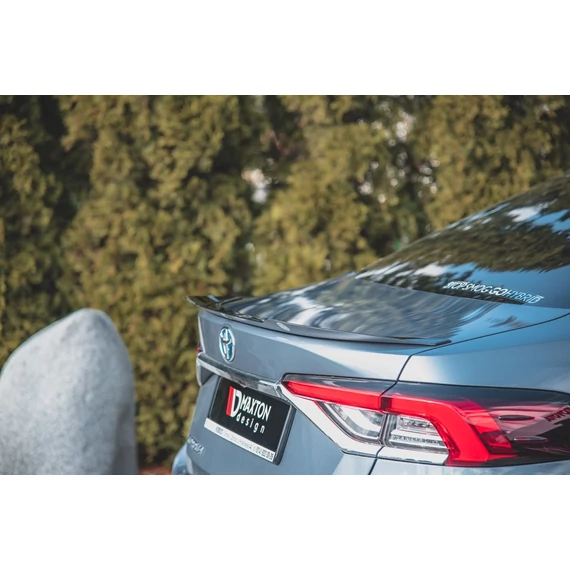 Spoiler Cap Toyota Corolla XII Sedan
