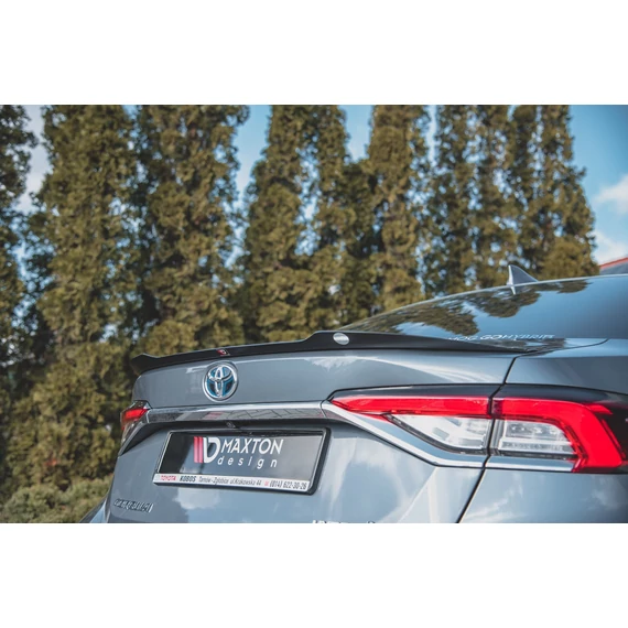 Spoiler Cap Toyota Corolla XII Sedan