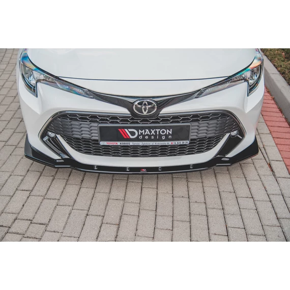 Első Splitter V.1 Toyota Corolla XII Touring Sports/ Hatchback