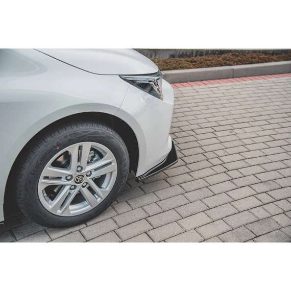 Első Splitter V.1 Toyota Corolla XII Touring Sports/ Hatchback
