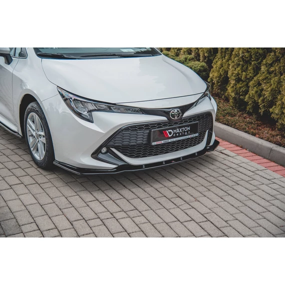 Első Splitter V.1 Toyota Corolla XII Touring Sports/ Hatchback