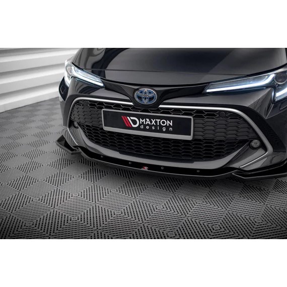 Első Splitter V.2 Toyota Corolla XII Touring Sports/ Hatchback