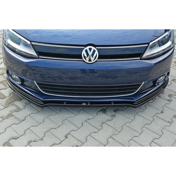 Első Splitter V.1 VW Jetta 6