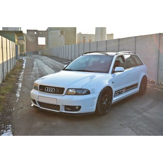 Oldalsó szoknyák Diffúzorok AUDI RS4 B5