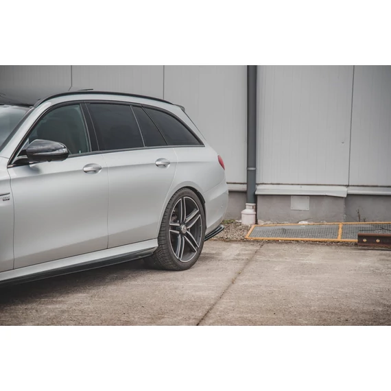 Hátsó Oldalsó Splitter Mercedes-Benz E63 AMG Estate S213